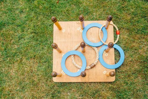 Fonmon Castle Wedding photography-90