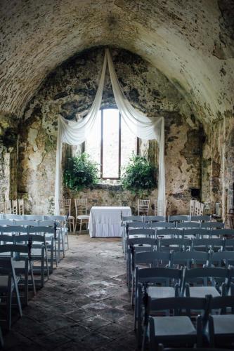 Manobier Castle wedding Photography-22