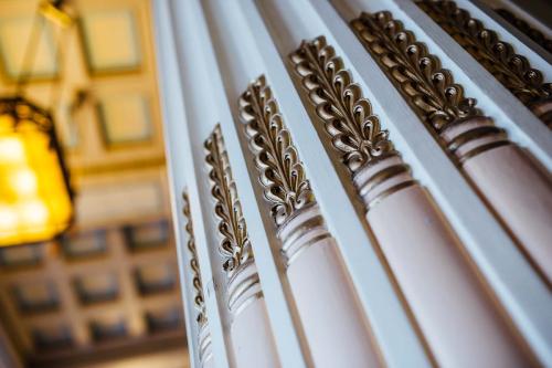 Nottingham town hall wedding photogrpahy-54