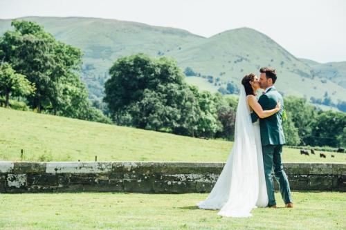 Plas Dinam Wedding Photography-132