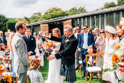 sugarloaf-barn-wedding-10